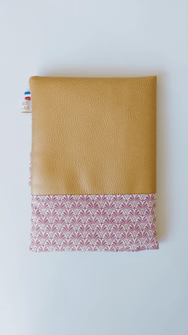 Protège carnet de santé Malaga